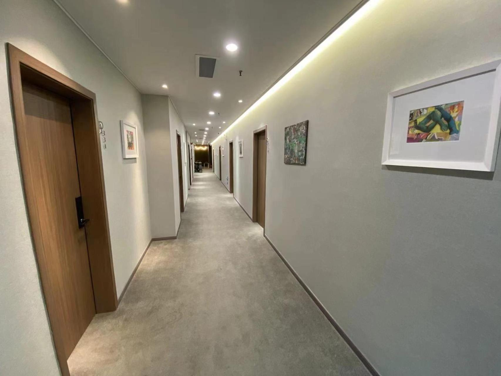 Puzzle Hotel Guangzhou Fenghuang New Village Subway Station Экстерьер фото
